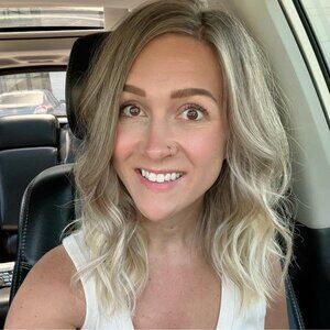Meet your Posher, Lindsey